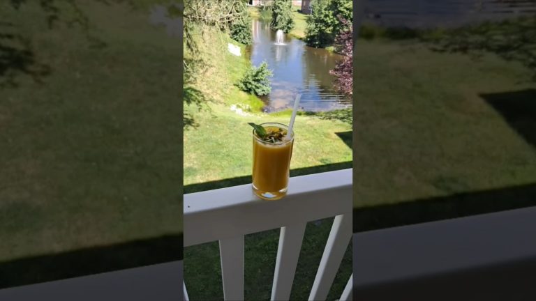 Mango shake 🥤 || Drink for summer 🏝️ ||Mango 🥭 shake recipe 😋