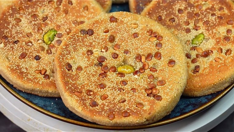 Roat Recipe | Moharram me Banne Wale Roat | Roat Recipe Without Oven | Muharram Special Recipe