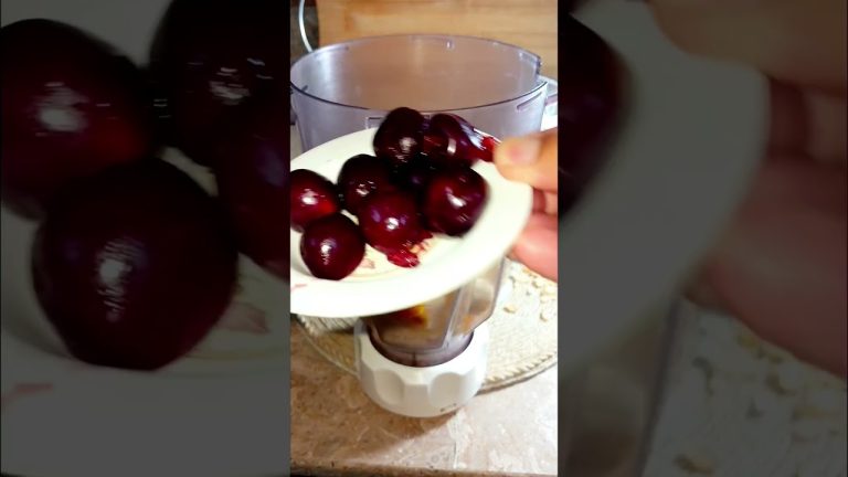 peach,cherry,apple, and banana milkshake with gondkatira recipe #youtubeshorts #shorts #milkshake