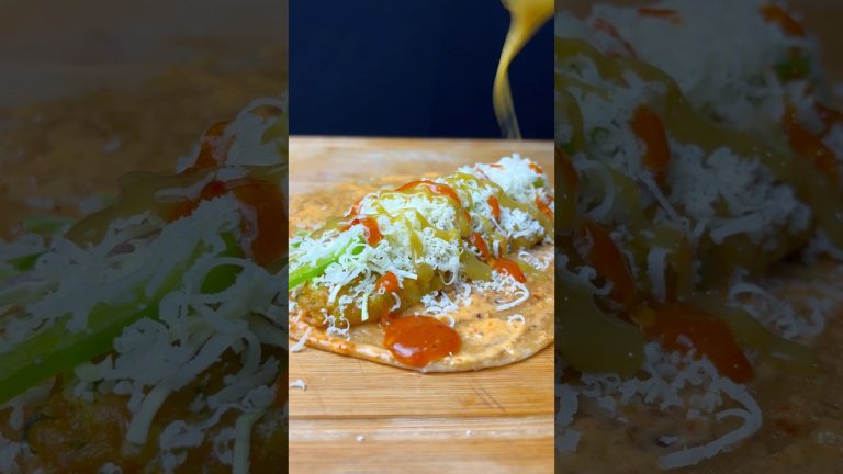 Veg Frankie Rolls #shorts #VegRollHack #frankierecipe #15MinRecipe #indianfood #streetfoodathome