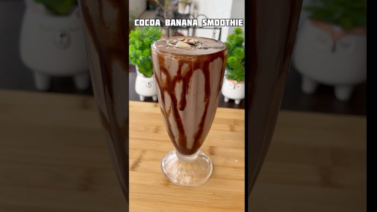 Cocoa banana smoothie recipe #shorts #recipe #smoothie #bananashake #trending #viral #shortsfeed