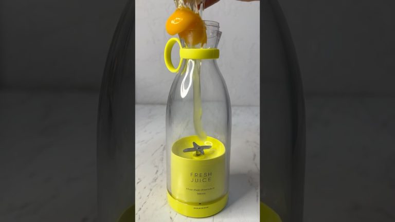 This blender even beats an egg😁🥚 #squidgame #juiceblender #smoothierecipes #healthy #smoothie