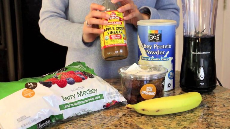 My Favorite SMOOTHIE!  Recipe + Demo