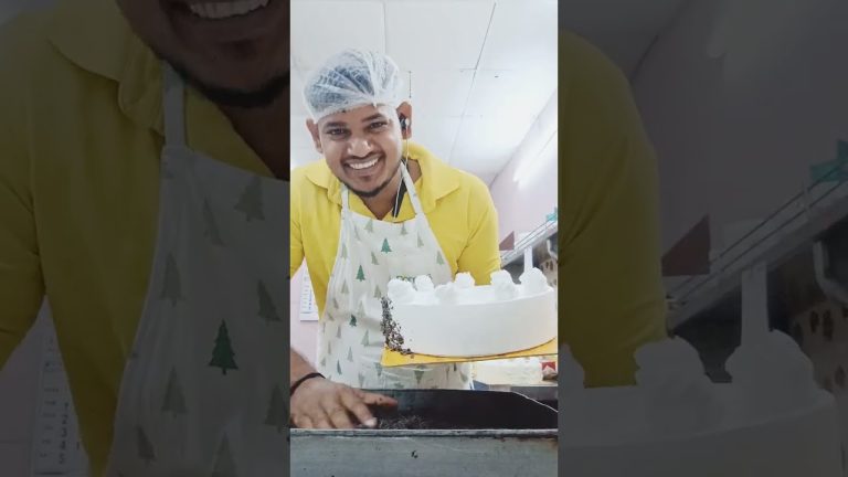 Black Forest Crust Crumb Cake #trendingshorts #ytshorts #blackforest #cake recipe