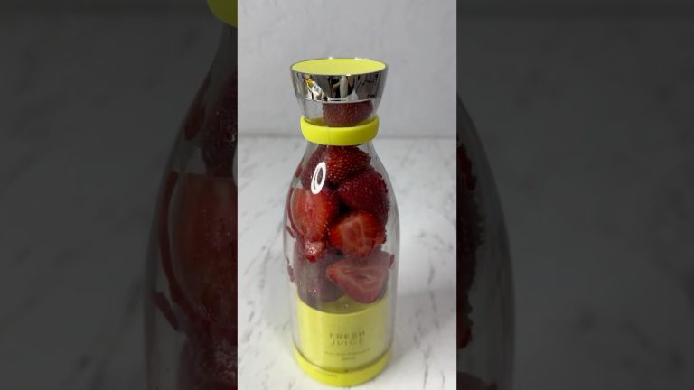 Chocolate covered strawberries 🍓🍫 #juiceblender #smoothierecipes#healthydrinks #healthy