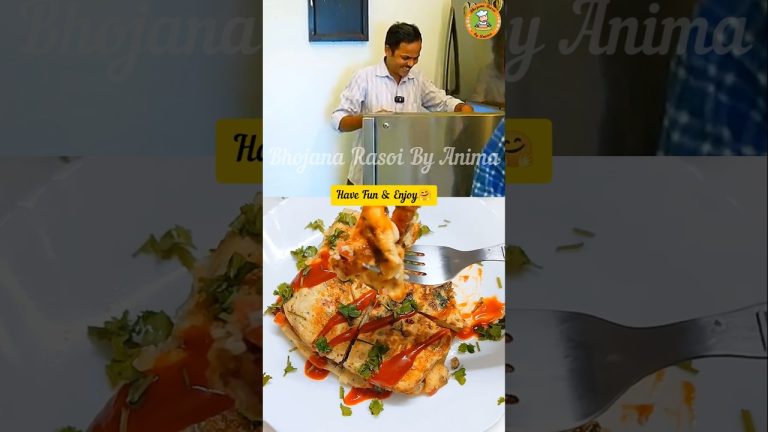 Street Style Cheesy Bread Omelette❤#shorts #farahkhan #trending #comedy #youtubeshorts