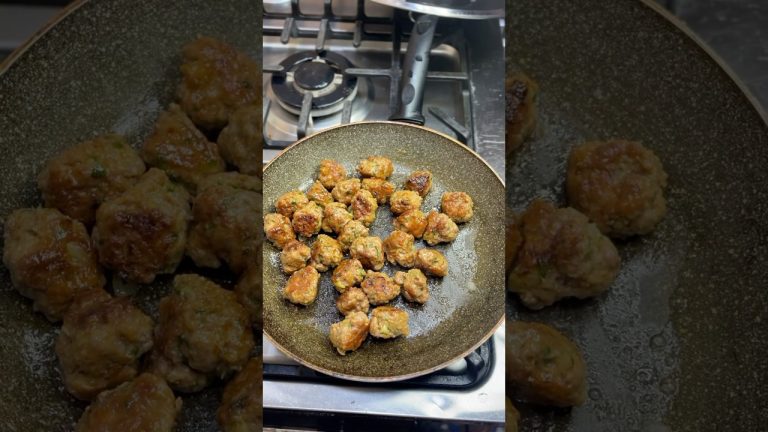 Pork Meatballs! So Delicious😋. #shorts #meatballs #youtubeshorts #trending #cooking #food #recipe