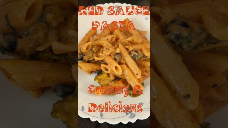 Penne🍝🍅🧀#pasta #creamypasta #pennepastarecipe #food #shorts #youtubeshorts #redsaucepasta #cooking