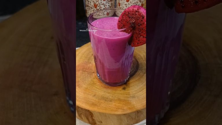 Dragon fruit smoothie 😍😋#shorts #youtubeshorts #dragonfruit #smoothie #drinks #summerdrink #sharbat