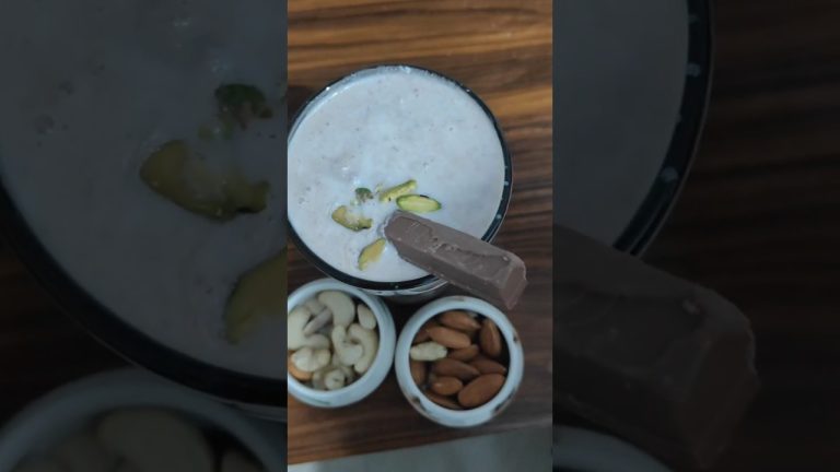 badam milk shake recipe 🥤 😋👍#shorts#you tube shorts #dessert#trending #milkshake#food #cooking