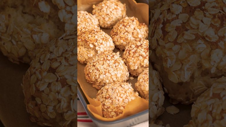 Çok Fit: YOĞURTLU & YULAFLI MAYASIZ EKMEK 🍞💪😎 #yemekcom #ekmektarifleri #yulaf