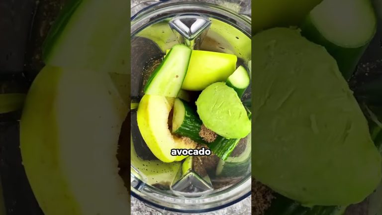 Refreshing Green Smoothie 🍏🥒🍋 #smoothierecipes #detoxsmoothies #shorts
