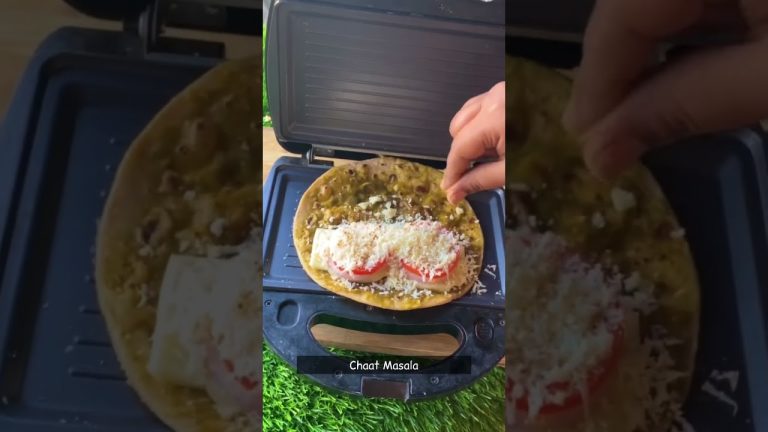 #shorts Make Bombay Sandwich with leftover Roti #easyrecipe #ashortaday