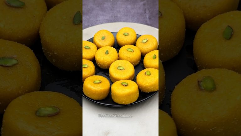 घर में ही रखें सामान से बनाएं परफेक्ट स्वादिष्ट पेड़े Sweet Recipes #shorts #trending #youtubeshorts