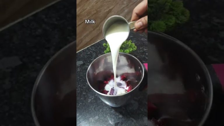 Beetroot milkshake 😋#shorts