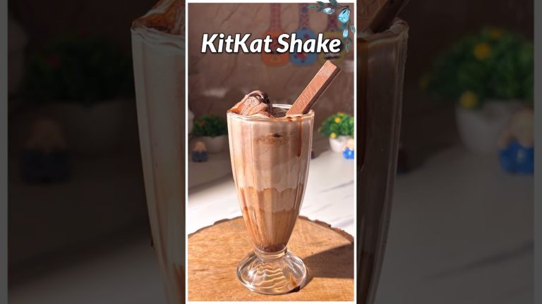 Trending KitKat Shake Recipe #kitkat #shake #recipe #shorts