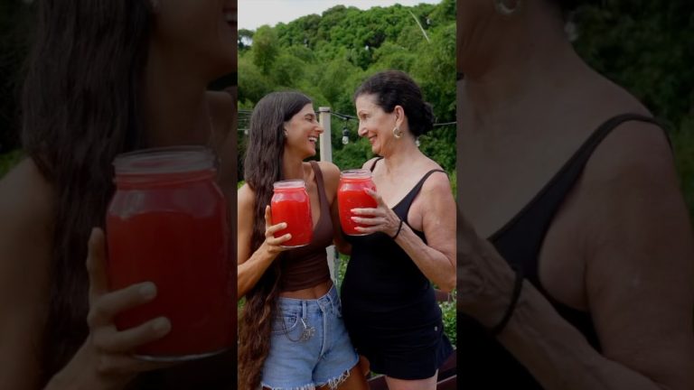 Supporting My Mom on Her Health Journey + Yummy Juicing Recipe 🍉🌱