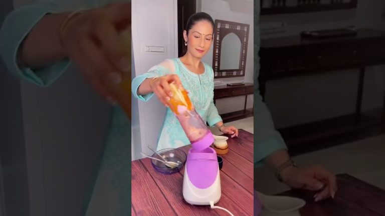 How to make most of the mango season? Make Mango Smoothie as well #shorts #mangorecipe #smoothie