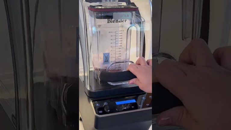 Easy Strawberry Smoothie/Frappe