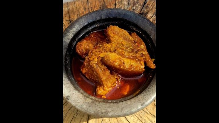 nepali style pork curry