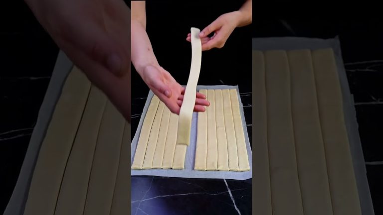 3 Gorgeous Puff Pastry Dessert Ideas That Everyone Should Know! #shots #cooking #recipe