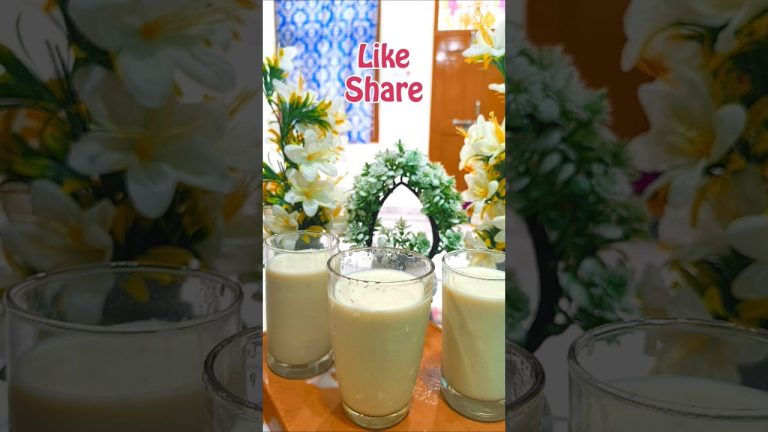 Banana Milkshake Without Mixer Grinder | Easy Smoothie Recipe|#shorts #viral #views #trending #food