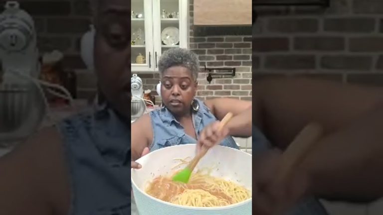 Cooking Pasta Salad With Mama's Comfort Cooking