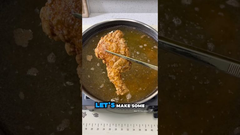 Crispy Fried Pork Chops – The BEST WAY to Make Pork Chops. #porkrecipe #porkchop