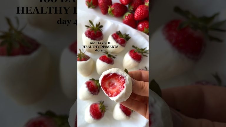 Healthy Dessert Recipe: Yogurt Covered Strawberries🤩 #healthydessert #healthyrecipes