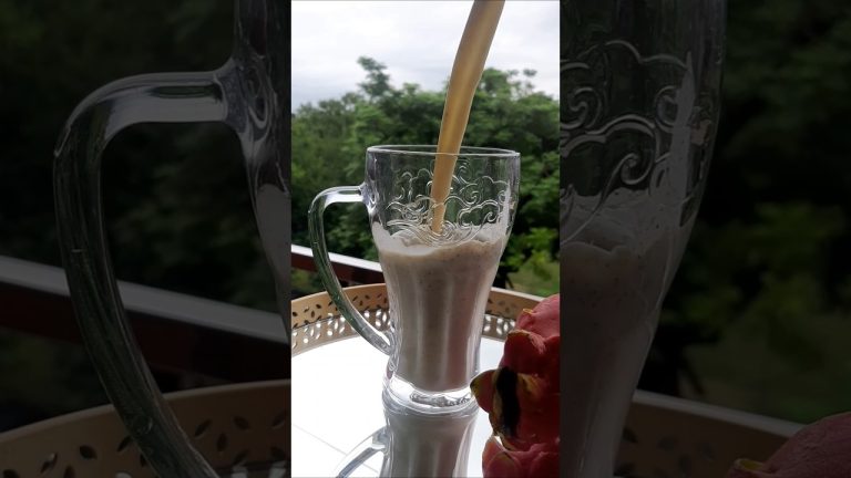 #dragonfruitshake #dragonfruit #milkshake #dragonfruitmilkshake #dragonfruitsmoothie #viral #reels