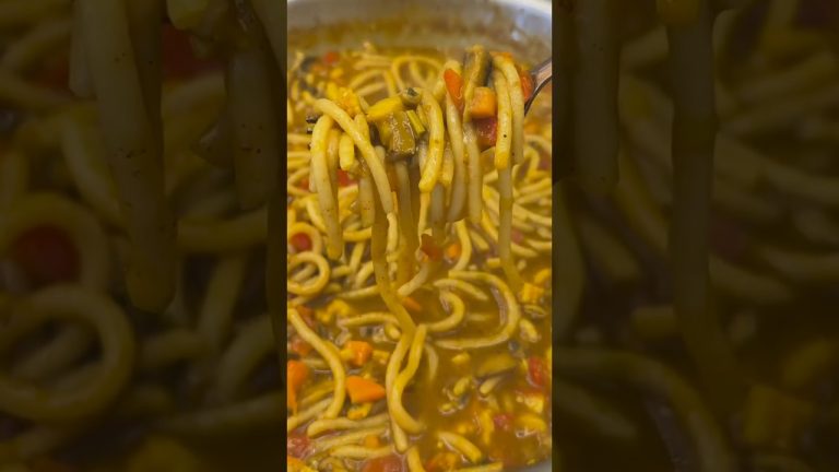 Maggi with tastemaker – from scratch☘️ #healthymaggi #maggirecipes #nutritionistapproved #ytshorts