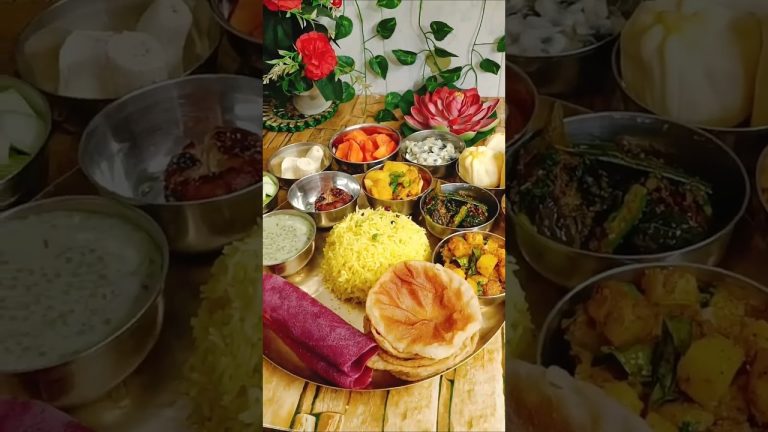Bhog thali prasad #bhog #bhogthali #prasad#shortvideo #cooking #recipe #easyrecipe #moumitacooks