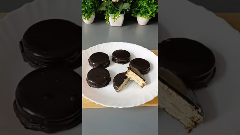 Lotte Choco pie 😋🍫#shorts #ytshorts #trending #viral #easy #shortsfeed #chocolate #biscuit