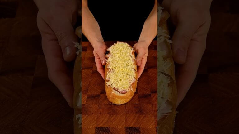 Just bread and eggs! Culinary delight ready in 10 minutes! #shots #beeffry #cooking #recipe