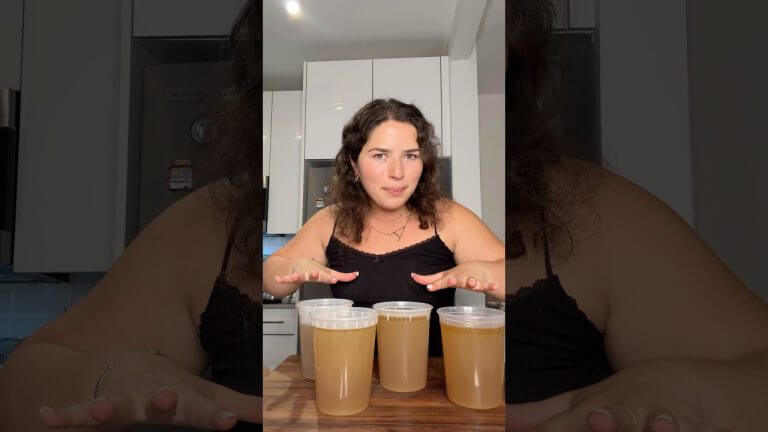 Homemade Beef Stock 🥩