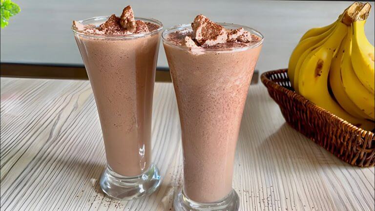 Chocolate Banana Smoothie Recipe | Banana Smoothie Recipe | Summer Special Drink | Chocolate Milk