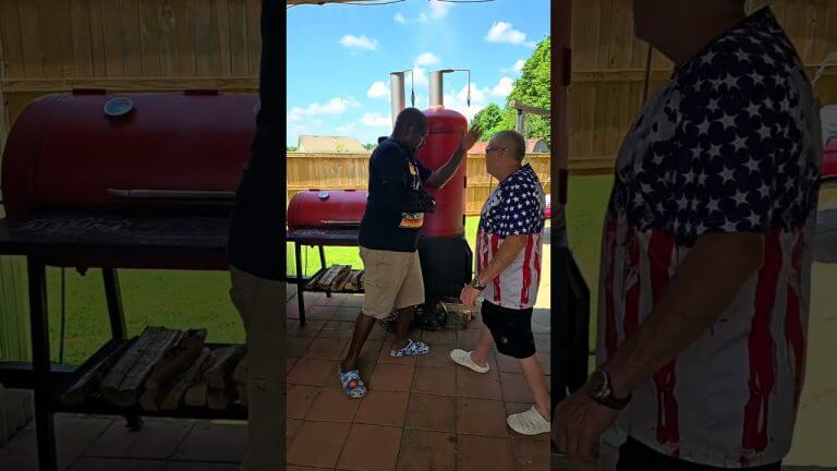 DON'T TOUCH MY SMOKER #cookinwidkunchi #bbq