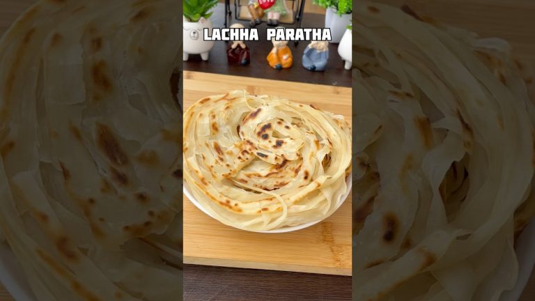 Trending Lachha Paratha Recipe #shorts #paratha #recipe #trending #viral #shortvideo #shortsfeed