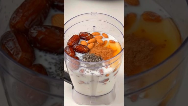 Date & Almond Smoothie That Fuels Your Day Instantly! 🥤#shorts #smoothie