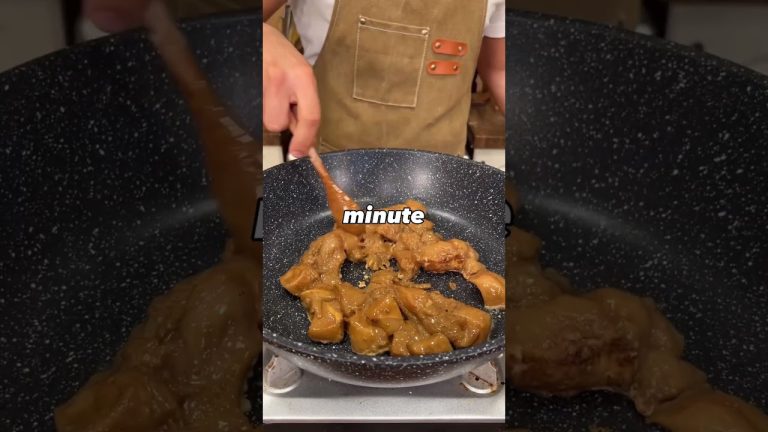 Make this if you hate doing dishes 😭 #sweetandsour #chicken #china #asianfood #recipes #foodie