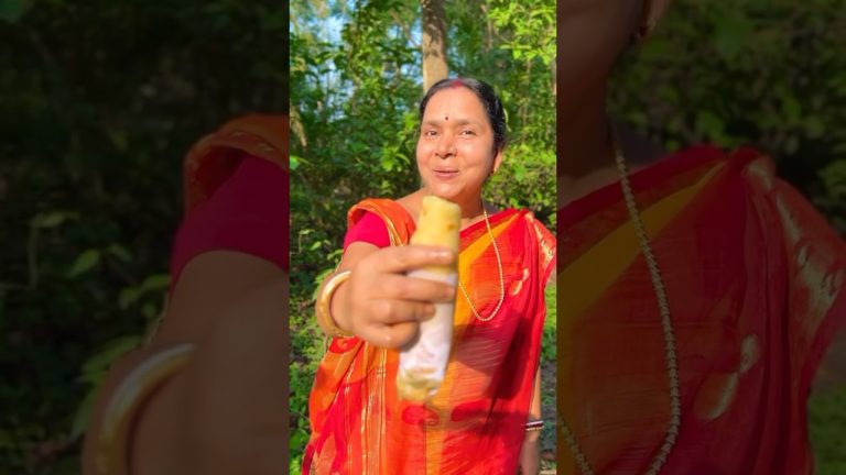 Kolkata Style Chicken Roll Recipe #shorts #chicken #chickenroll #roll #chaatlover