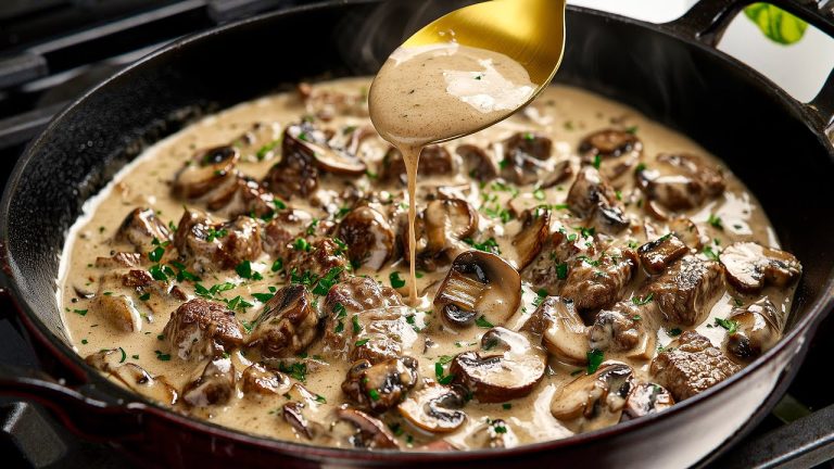 Easy Creamy Garlic Beef and Mushroom Recipe! Cheaper than Takeout!