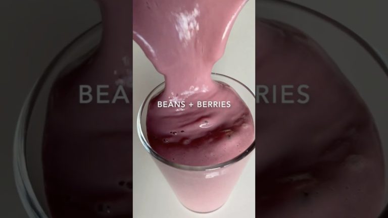 Longevity Smoothie 🤯 vegan recipes #plantbased #healthyvegan #wfpb