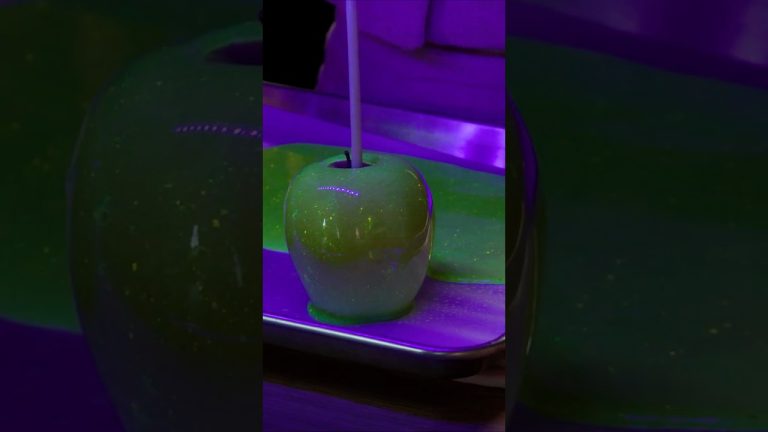 How To Make Minecraft Golden Apple IRL #shorts #minecraft #gold #enchanted #apple #gaming