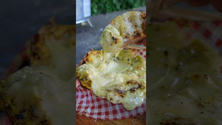 CAMEMBERT AU BARBECUE !! 🤤🧀 #shorts #recette #asmr #asmrfood #camembert #cuisine #seizemay #food