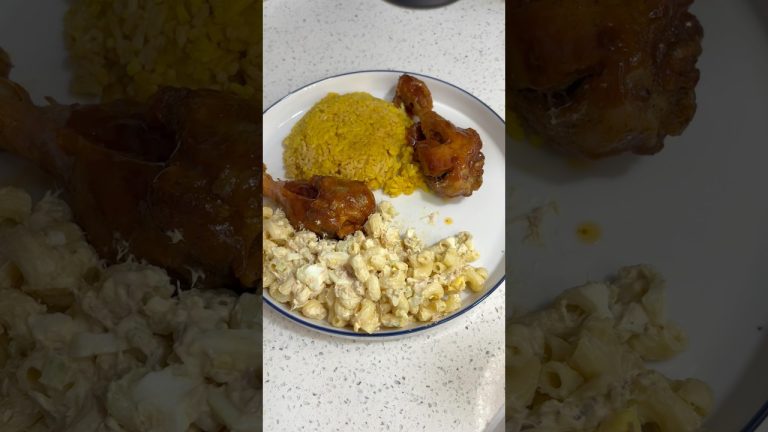 Macaroni Salad w/ Tuna #lunch #lunchideas #macaronisalad #explorepage #fyp #tuna #bbq