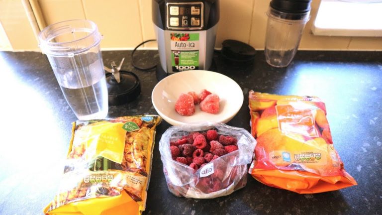 Frozen Fruit Mix Smoothie