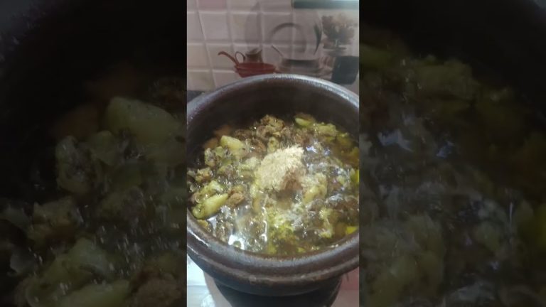 Pork curry/Pork gravy/Pig cooking/Pork recipe