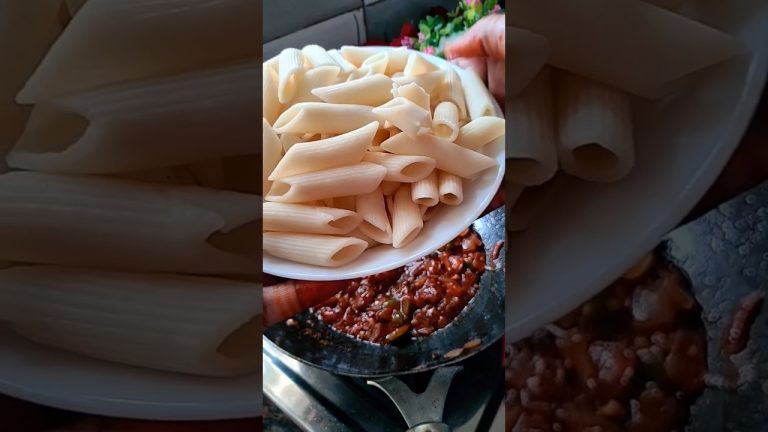 Red Sauce Pasta | Pasta Recipes #shorts#youtubeshorts #pastarecipe#cookwithranu #redsaucepastarecipe