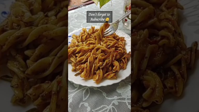 Easy And Desi Homemade Pasta Recipe #pastarecipe #shorts Spinach Pasta #cooking #food #viralrecipe